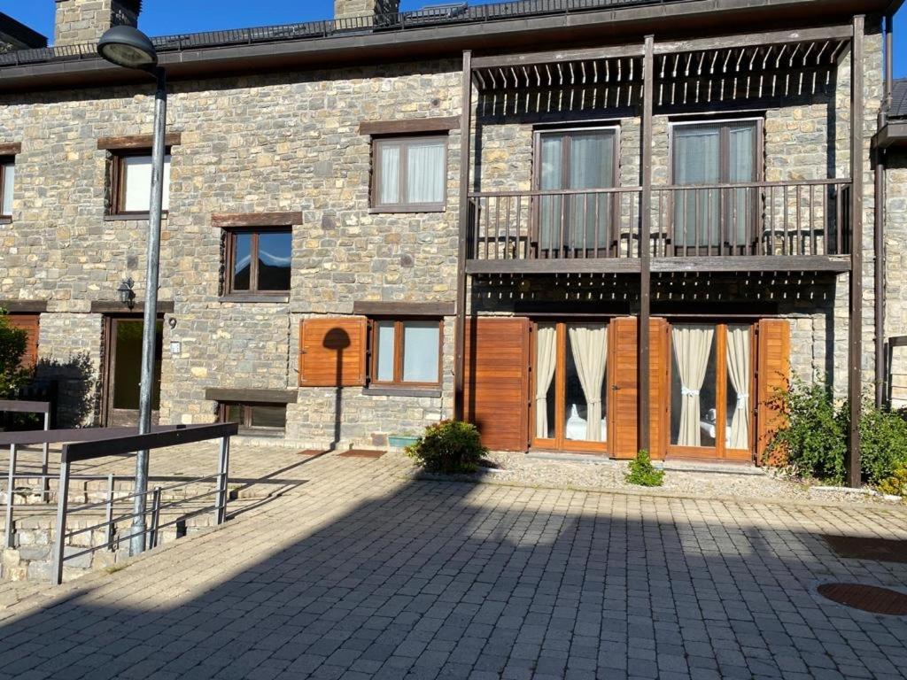 Fantastico Apartamento Con Jardin En Castiello De Jaca Vut Hu-20-007 Buitenkant foto