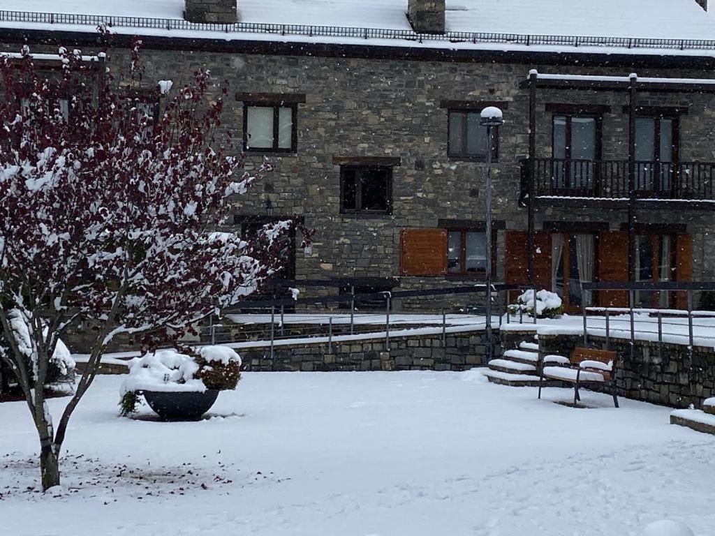Fantastico Apartamento Con Jardin En Castiello De Jaca Vut Hu-20-007 Buitenkant foto